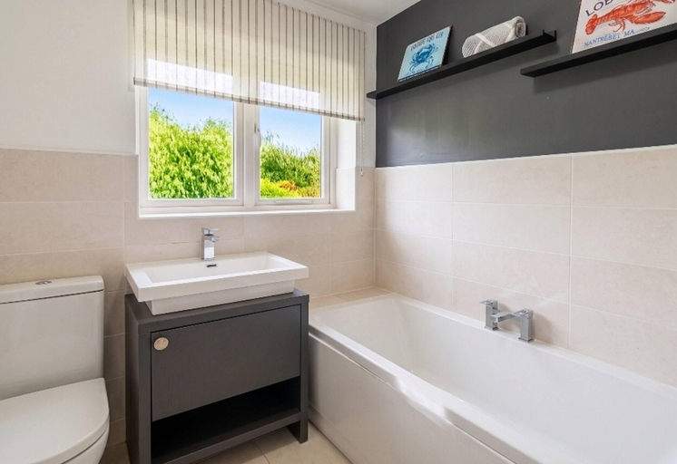 Bathroom 3, 3 Bed Detached - 3 Bathrooms - Parking - Quiet, Doncaster