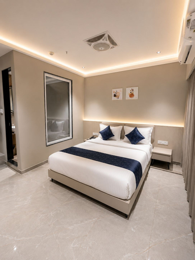 Room 2, Fun Hotels Gandhinagar, Gandhinagar