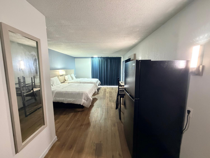 Bedroom 2, Bravo Inn Greensboro, Guilford