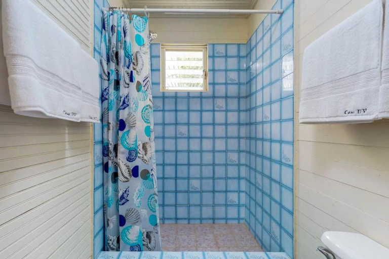Bathroom 3, DV #1 at DV Cabanas - Gold Standard Certified