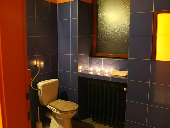 Bathroom 5, Hostel Cinnamon, Kraków City