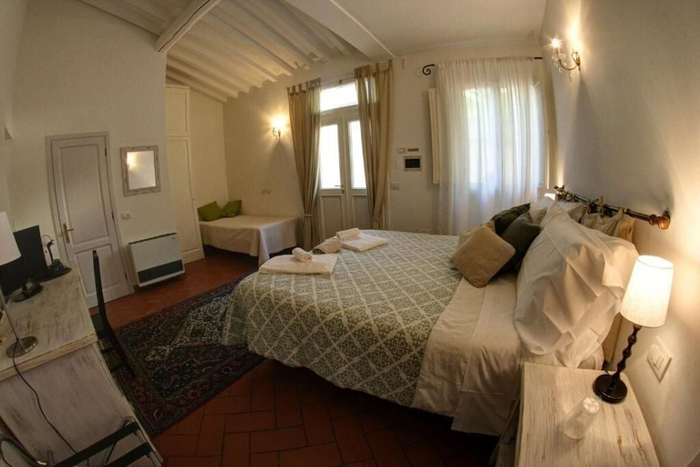 Bedroom 4, cosy house, Florence