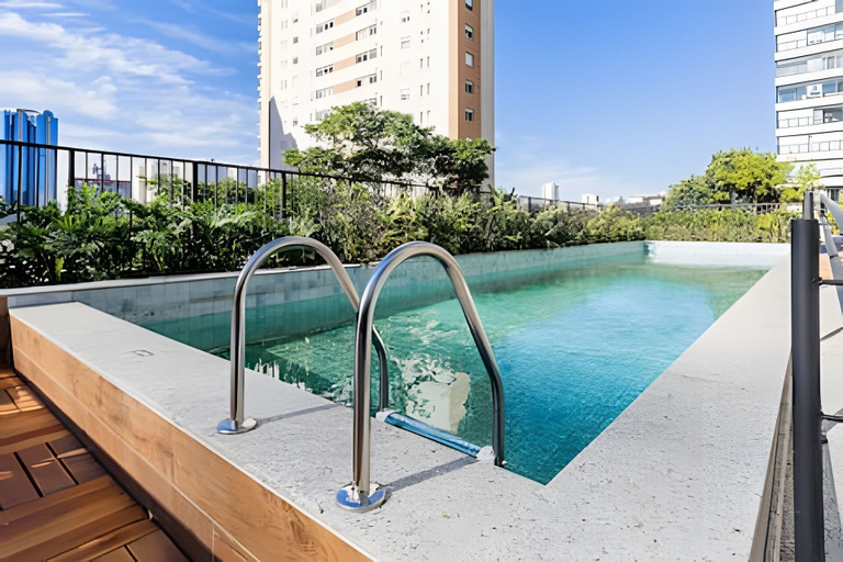 Pool 5, Smart Bourbon 405, São Paulo