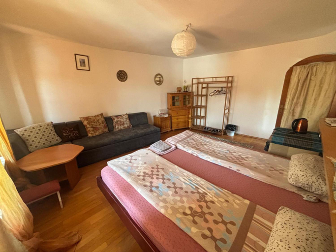 Bedroom 2, Guesthouse Nina, Sarajevo