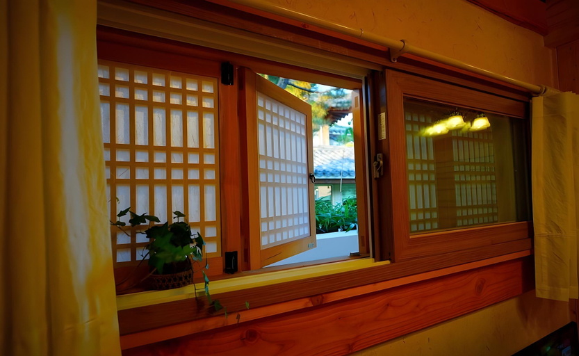 Others 3, Jeonju Hanok Sukbak Chaehumgwan, Jeonju
