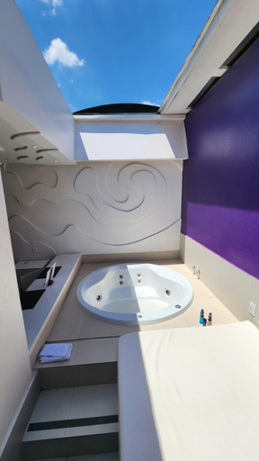 Bathroom, Tout Motel, Campinas