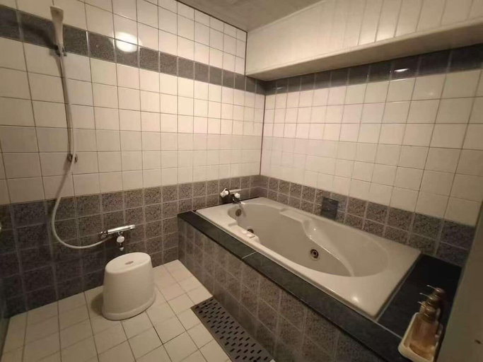 Bathroom 3, fujioutlethotel, Gotemba