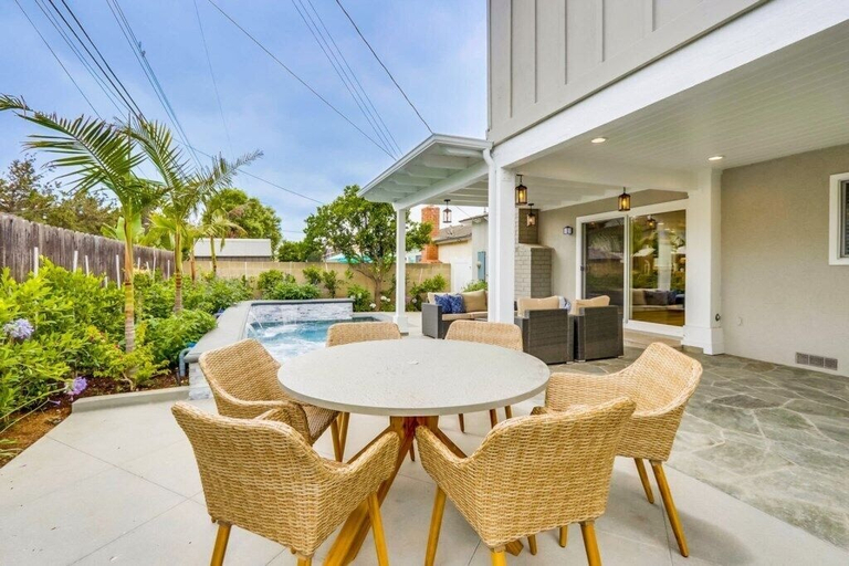 Others 5, Gorgeous Upgraded 5 Bedroom & 4 Bath Home With Jacuzzi, Orange