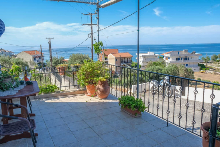 Room 2, Breeze - Getaway in Samos w Serene Sea View, North Aegean