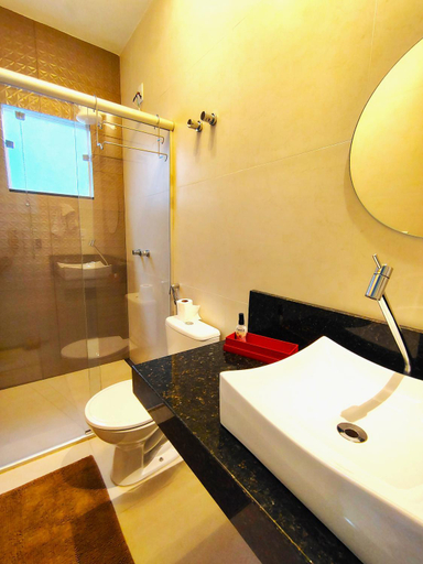 Bathroom 2, Villa Pella - Chale Dalia- com cafe manha, Brumadinho