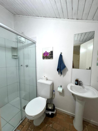 Bathroom 3, Marola Hostel, Ubatuba