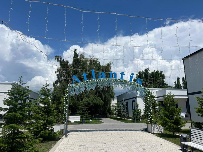 Others 5, Atlantis Resort, Ysyk-Köl (lake)