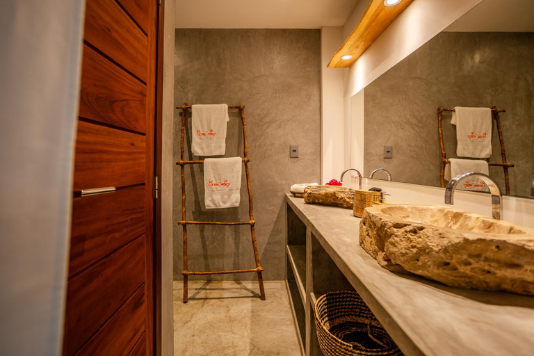 Bathroom 3, Casa'Lex - Aluguel de suites, Amontada