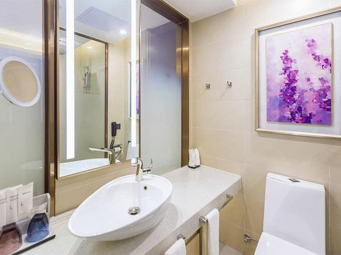 Bathroom 4, Lavande Hotels Guangzhou Zhihui City, Guangzhou
