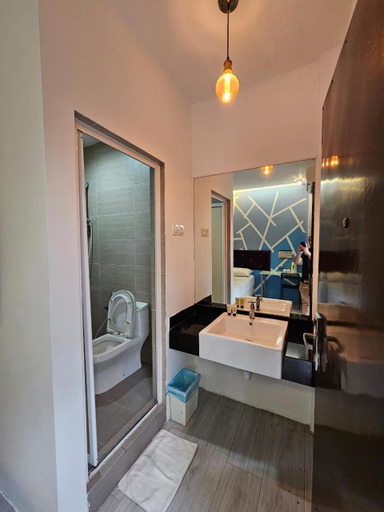 Bathroom 4, V Garden Hotel by Minsu, Kuala Lumpur