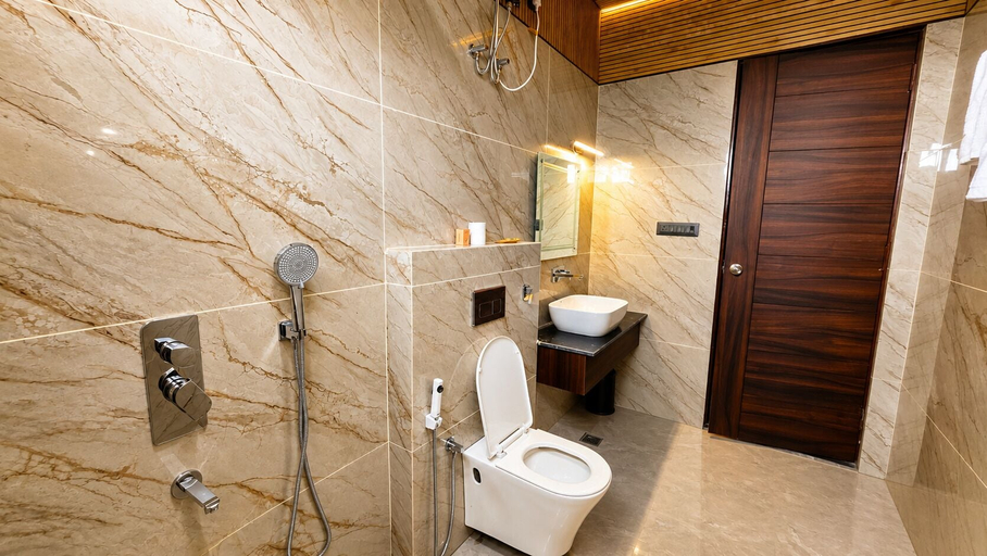 Bathroom 3, Dharamshila Retreat, Dehradun