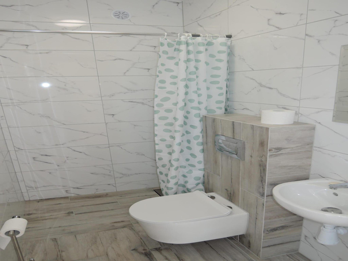 Bathroom 3, Apartment in Mrze yno by Blue Flag Beach, Gryfice