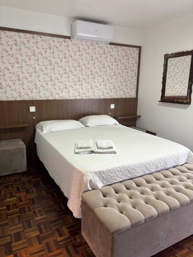 Bedroom 2, Hospedaria Gastehaus Enzian, Treze Tílias