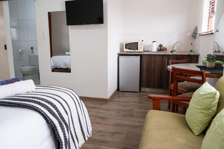 Others 3, Haus Garnison B&B, Swakopmund