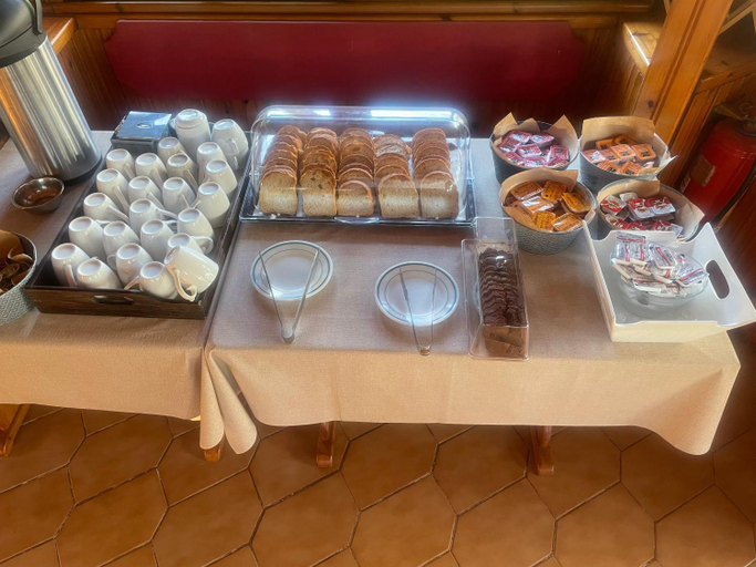 Food & Drinks 4, IRIDA Rooms 'n' Pool, Central Macedonia