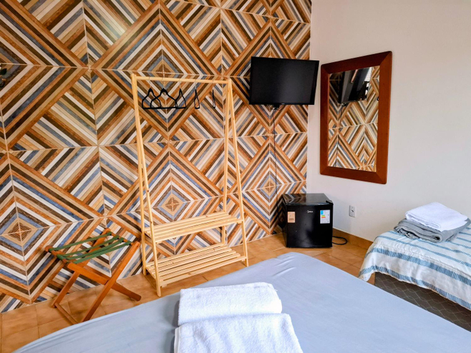 Bedroom 2, Casa Central Hospedagem, Miguel Pereira