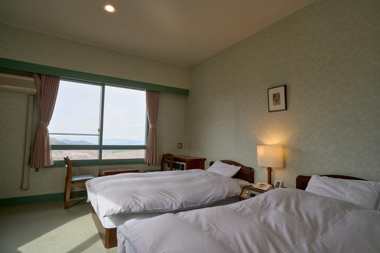 Bedroom 4, Nishihoppo Onsen HOTEL, Yamanouchi