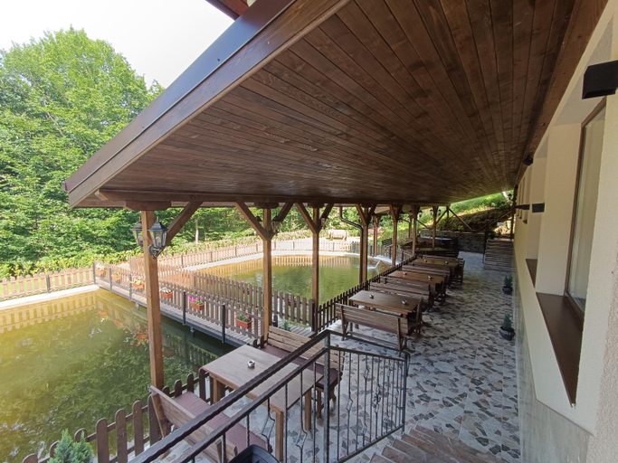 Others 3, Комплекс Кантона, Smolyan