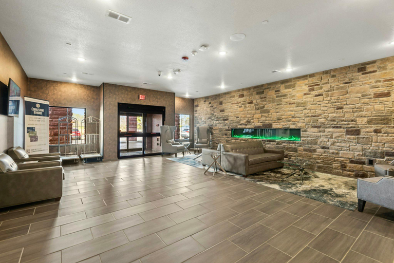 Public Area 2, Cobblestone Hotel & Suites - Cullman, Cullman
