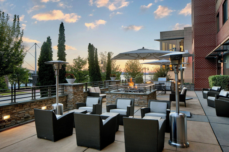 Food & Drinks 5, Residence Inn National Harbor Washington, DC Area, Prince George's