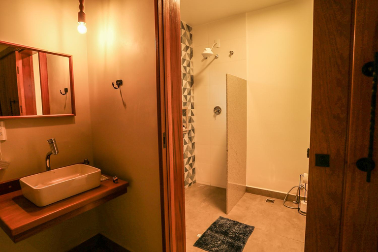 Bathroom 3, Pousada Charme da Mantiqueira, Passa Quatro