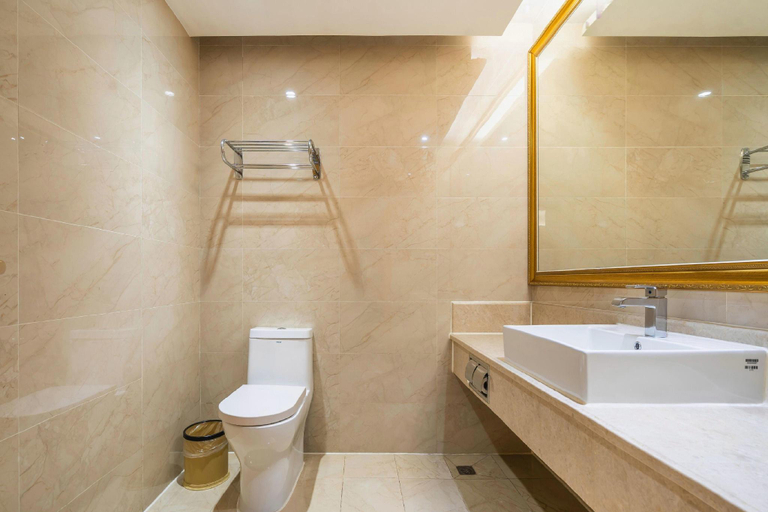 Bathroom 3, Vienna International Hotel Shenzhen Qianhai Happy Bay, Shenzhen