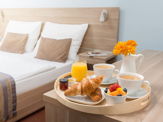 Food & Drinks 4, Days Inn by Wyndham Rayong U-Tapao, Ban Chang