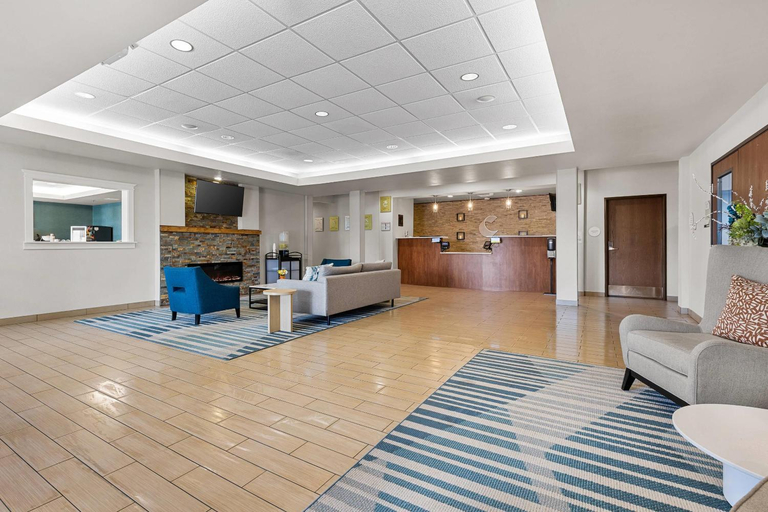 Public Area 2, Comfort Inn & Suites Marion I-57, Williamson