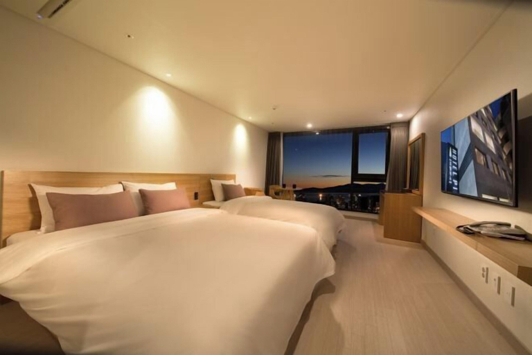 Bedroom 5, Pino Hotel, Seogwipo