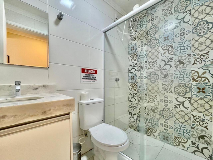Bathroom, Pousada Sanlubia Enseada Guaruja, Guarujá