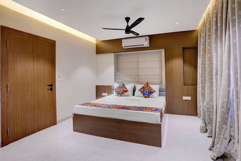 Room 3, Fabhotel Vaishnav Bairagi, Nashik