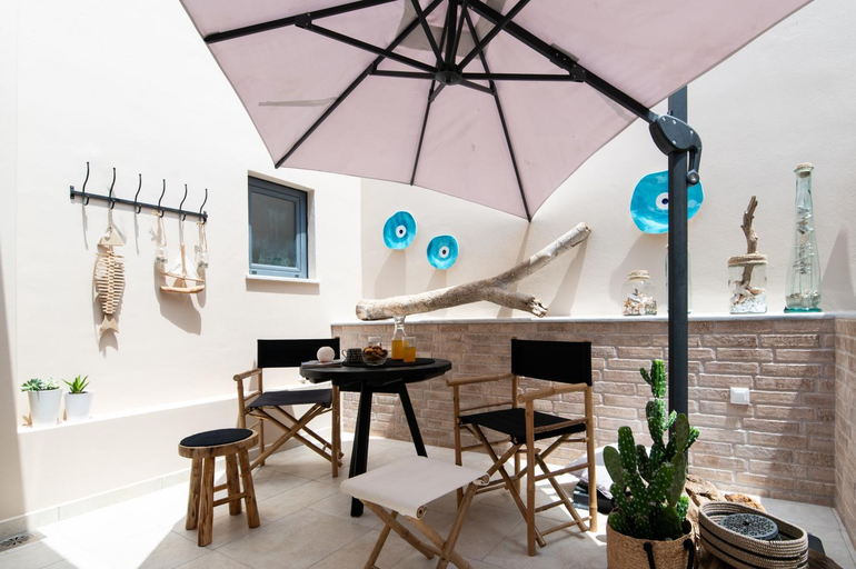 Food & Drinks, Urban Suites Preveza, Epirus
