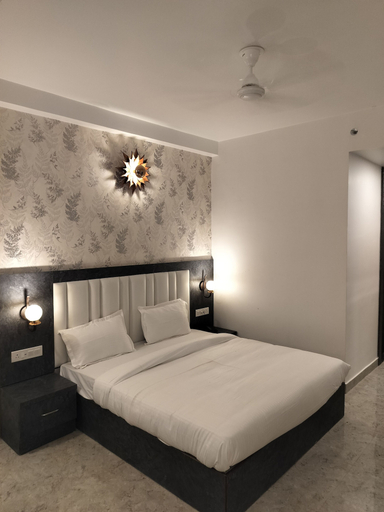 Room 4, Hotel KashiDham, Varanasi