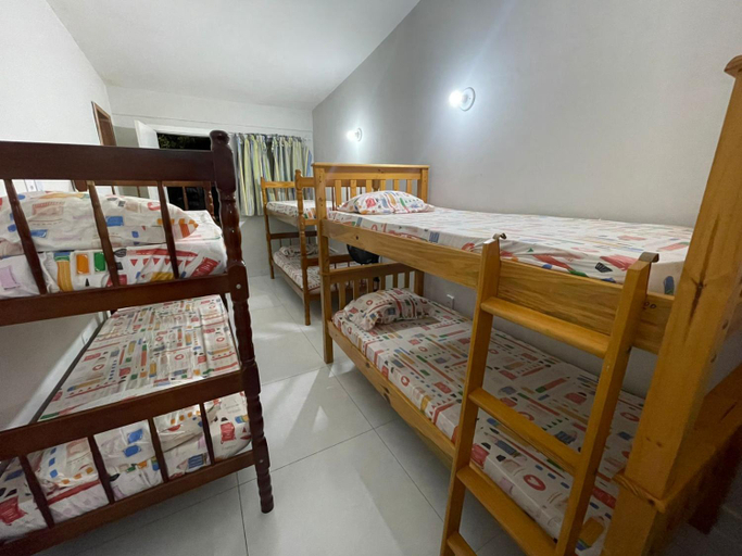 Bedroom 3, Hostel Caminho do Atlantico, Arraial do Cabo