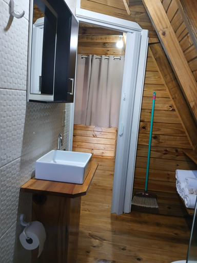 Bathroom 3, Chales Snow, Urubici