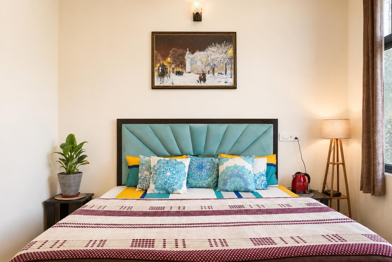 Bedroom 2, Raahi Stay, Landing site Bir - Stay & Cafe, Kangra