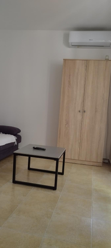 Others 3, Tamaris apartments Risan