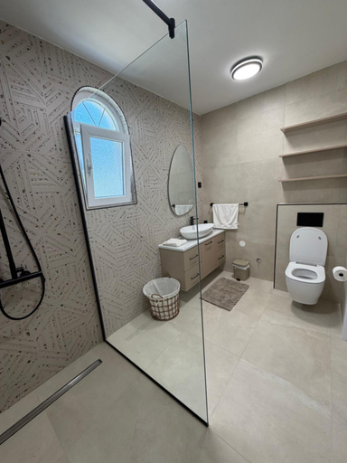 Bathroom, President Holiday home