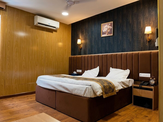 Room 3, Hotel JD Marriott, Sirsa