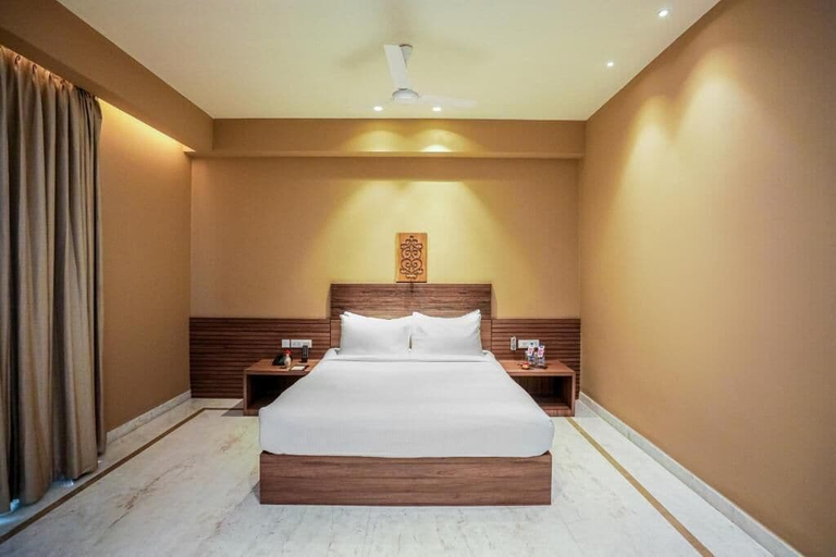Room 2, Gulab Kothi by Grapevine Varanasi, Varanasi