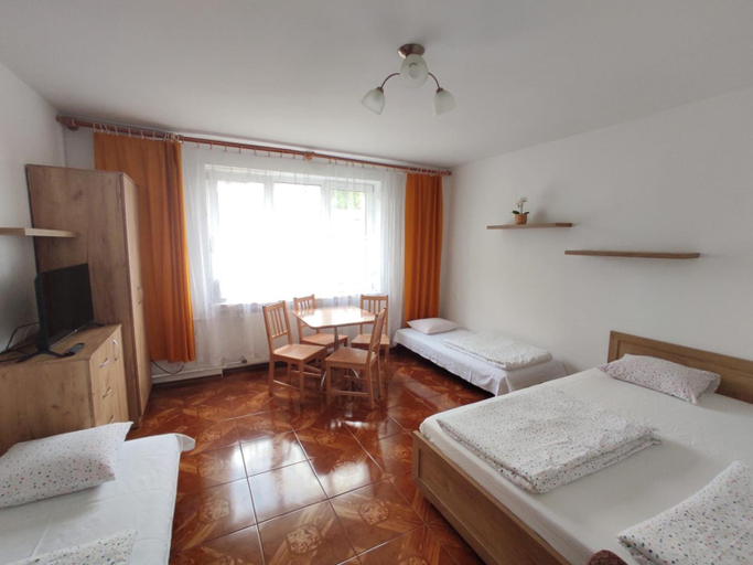 Bedroom 2, Domki i pokoje blisko morza, Lębork