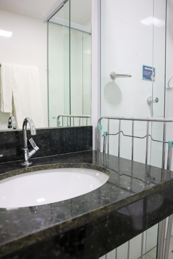 Bathroom 2, Catamara Pe na Areia, Angra dos Reis