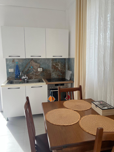 Others 4, Guest House A&N, Durrësit