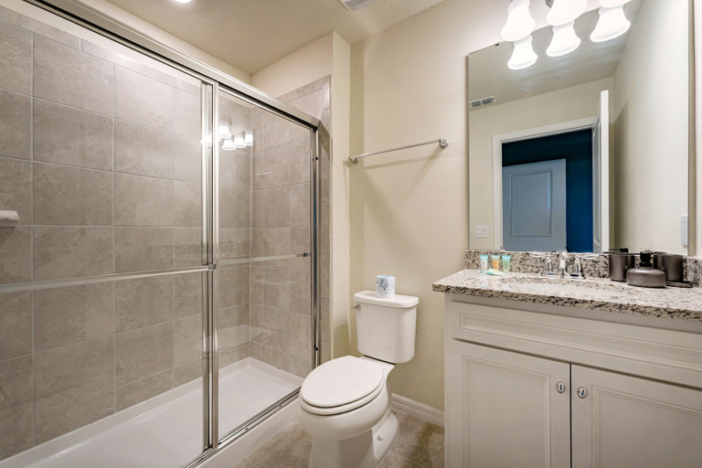 Bathroom 3, 3769-Pacific, Polk