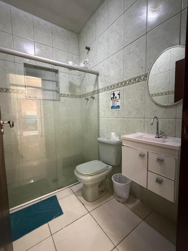 Bathroom, Pousada Flor do Vale, São José dos Campos